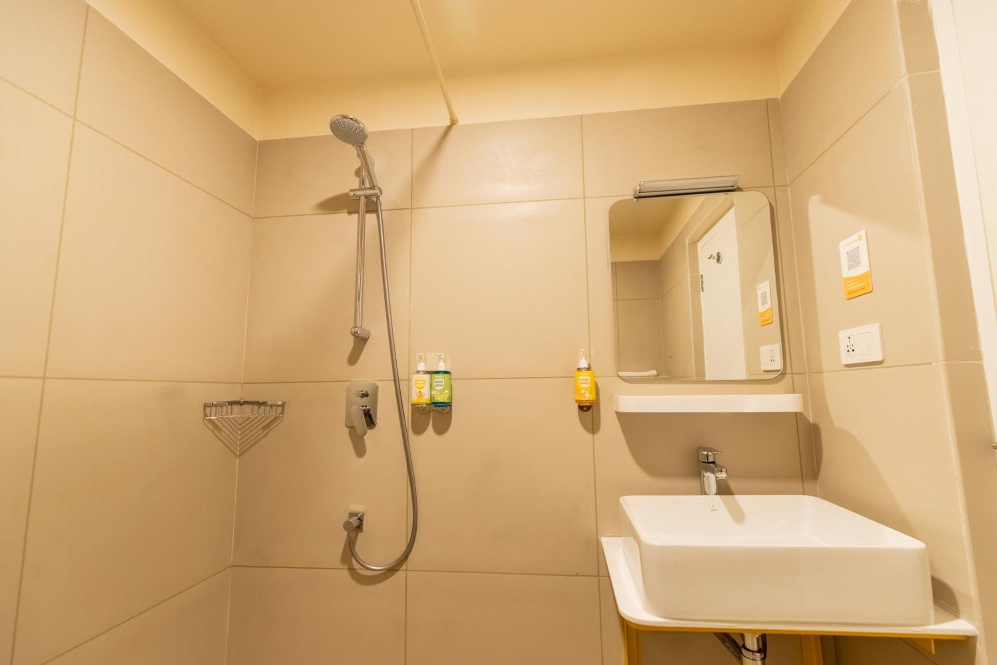 Bloom Hotel - Richmond Road Bangalore Room photo